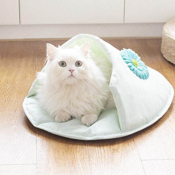 cat beds & furniture 3 color puppy house sleeping bag half covered slipper shape windproof pet cute tent cave bed for small medium cats dogs
cat beds & furniture 3 color puppy house sleeping bag half covered slipper shape windproof pet cute tent cave bed for small medium cats dogs