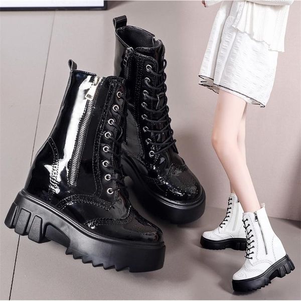 boots white women's middle tube fashion in autumn and winter, Black 
boots white women's middle tube fashion in autumn and winter, Black