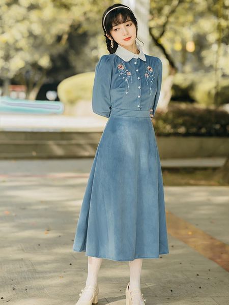 casual dresses women autumn embroidered dress long-sleeved mid-length blue retro doll collar corduroy party office lady vestidos, Black;gray
casual dresses women autumn embroidered dress long-sleeved mid-length blue retro doll collar corduroy party office lady vestidos, Black;gray