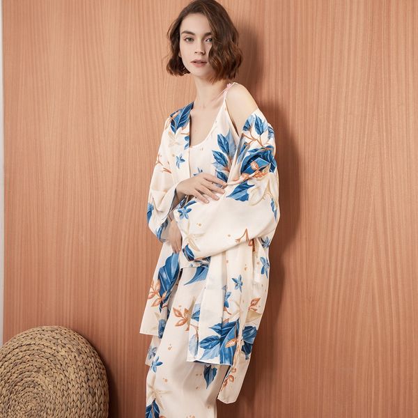 2021julys song 3 pcs women viscose pajamas set floral printed female pyjama elegant female nightwear spring summer cool sleepwear, Black;red 
2021julys song 3 pcs women viscose pajamas set floral printed female pyjama elegant female nightwear spring summer cool sleepwear, Black;red