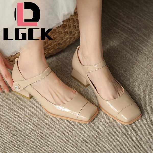 plus size 34-41 2021 european fashion simple womens shoes buckle square toe genuine leather single thick heel ladies dress, Black
plus size 34-41 2021 european fashion simple womens shoes buckle square toe genuine leather single thick heel ladies dress, Black