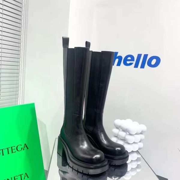designer boots women shoes logo fashion luxury elegant temperament solid cowhide suede good matching 34-40, Black
designer boots women shoes logo fashion luxury elegant temperament solid cowhide suede good matching 34-40, Black