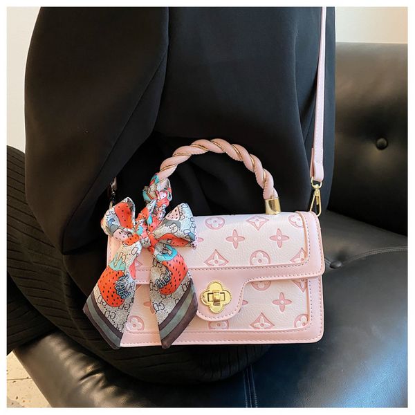 80% off outlet store red silk scarf embossed pink hand-held small square bag women's one shoulder messenger bag factory online sale, Black;red
80% off outlet store red silk scarf embossed pink hand-held small square bag women's one shoulder messenger bag factory online sale, Black;red