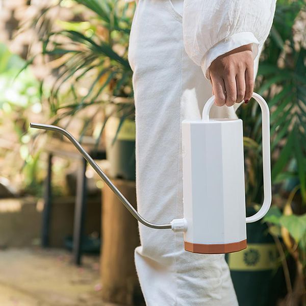 watering equipments 1200ml long mouth pot gardening potted can use handle flower plants shower for garden courtyard
watering equipments 1200ml long mouth pot gardening potted can use handle flower plants shower for garden courtyard