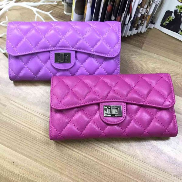 sheepskin lingge embroidery style low price leather long women's purse 30% off square lock bag, Red;black
sheepskin lingge embroidery style low price leather long women's purse 30% off square lock bag, Red;black