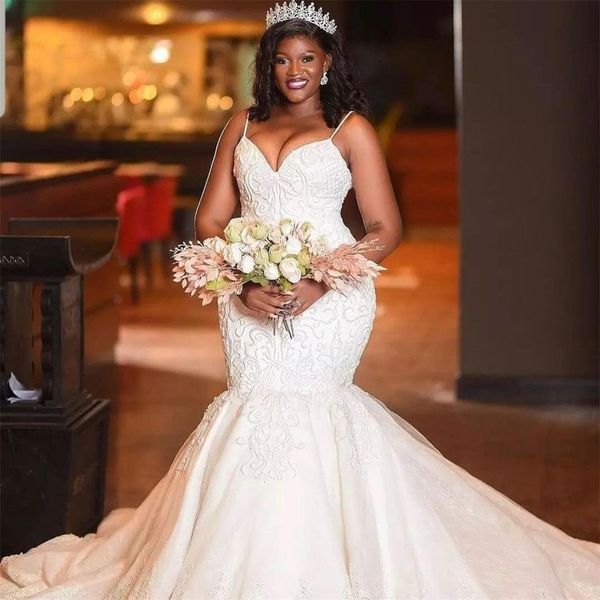 2022 african trumpet wedding dresses lace applique bridal gowns plus size spaghetti straps customise robe de soirée, White
2022 african trumpet wedding dresses lace applique bridal gowns plus size spaghetti straps customise robe de soirée, White