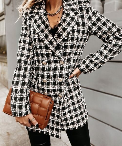 2021 autumn and winter new long-sleeved suit collar double-breasted woolen jacket, Black
2021 autumn and winter new long-sleeved suit collar double-breasted woolen jacket, Black