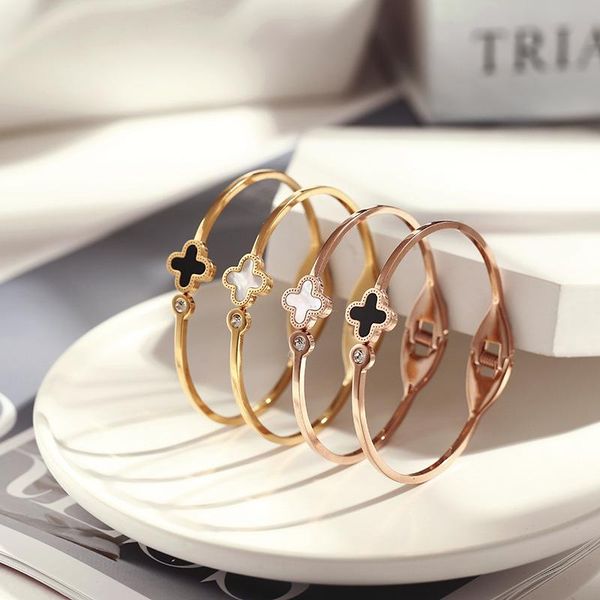 bangle 2021 fashion bracelet four-leaf clover rose gold titanium steel female personality stainless, Black
bangle 2021 fashion bracelet four-leaf clover rose gold titanium steel female personality stainless, Black