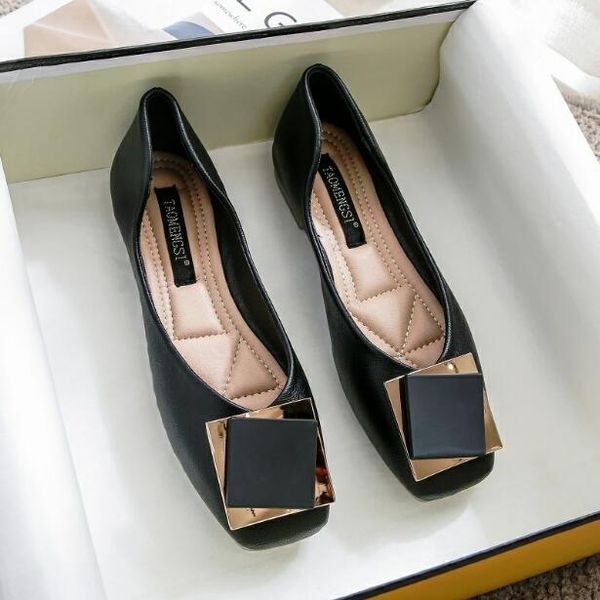 woman summer loafers soft leather sequined buckle shallow mouth square toe low casual flat heel comfortable single shoes plus size 35~42, Black
woman summer loafers soft leather sequined buckle shallow mouth square toe low casual flat heel comfortable single shoes plus size 35~42, Black