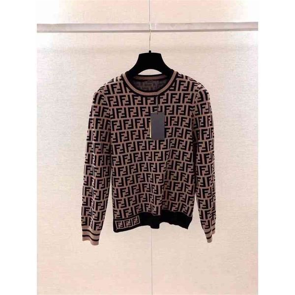 double letter round neck knitted long sleeve t-shirt vintage pullover sweater new women's slim fit in autumn, White;black
double letter round neck knitted long sleeve t-shirt vintage pullover sweater new women's slim fit in autumn, White;black