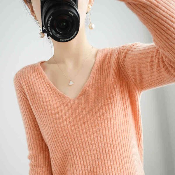 sweaters spring autumn and winter style 100% wool ladies sweater v-neck knitted pullover pure color slim soft knitte class, White;black
sweaters spring autumn and winter style 100% wool ladies sweater v-neck knitted pullover pure color slim soft knitte class, White;black