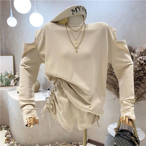 women's tracksuits clothing autumn 2021 design strapless long-sleeved pullover and pleated shorts two-piece set, Gray
women's tracksuits clothing autumn 2021 design strapless long-sleeved pullover and pleated shorts two-piece set, Gray