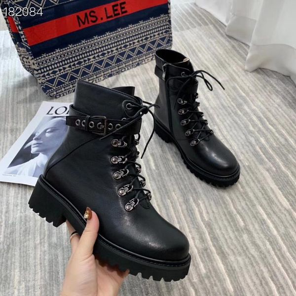 boots 2021 light luxury style ankle soft cow leather flat platform handsome women shoes thick bottom short booties size34-40, Black
boots 2021 light luxury style ankle soft cow leather flat platform handsome women shoes thick bottom short booties size34-40, Black