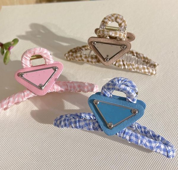 european and american alphabet clamps fabric houndstooth sweet fashion alloy triangle leather headwear female fast delivery, Slivery;golden
european and american alphabet clamps fabric houndstooth sweet fashion alloy triangle leather headwear female fast delivery, Slivery;golden