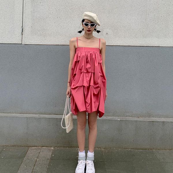 casual dresses fashion 2021 summer flower bud beach women dress solid color puffy fold design sense tube sling chic female clothing, Black;gray
casual dresses fashion 2021 summer flower bud beach women dress solid color puffy fold design sense tube sling chic female clothing, Black;gray