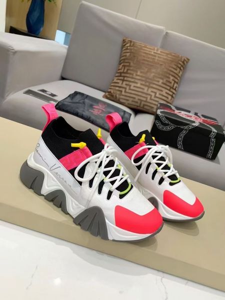 new 2021 men's casual breathable sneakers fashion sports running flats male brand platform trainer designer party shoes size 39-46, Red;white
new 2021 men's casual breathable sneakers fashion sports running flats male brand platform trainer designer party shoes size 39-46, Red;white