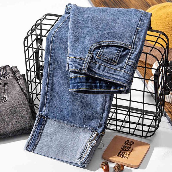 women's jeans rolled edge straight spring clothing 2021 cigarette tube pants with flanging light blue quarter small
women's jeans rolled edge straight spring clothing 2021 cigarette tube pants with flanging light blue quarter small