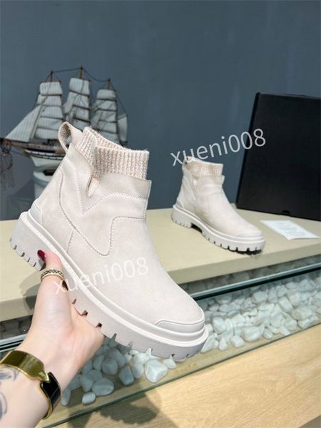 2021 luxury womens boots printing martin boots platform work boot snow lady star ankle trail designer winter shoes rx211004, Black
2021 luxury womens boots printing martin boots platform work boot snow lady star ankle trail designer winter shoes rx211004, Black