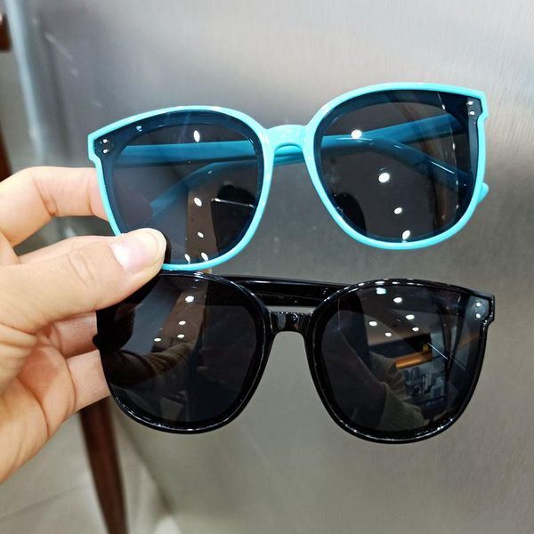 sunglasses children's silicone glasses personality handsome polarized men anti-ultraviolet summer street shooting travel seaside, Blue
sunglasses children's silicone glasses personality handsome polarized men anti-ultraviolet summer street shooting travel seaside, Blue