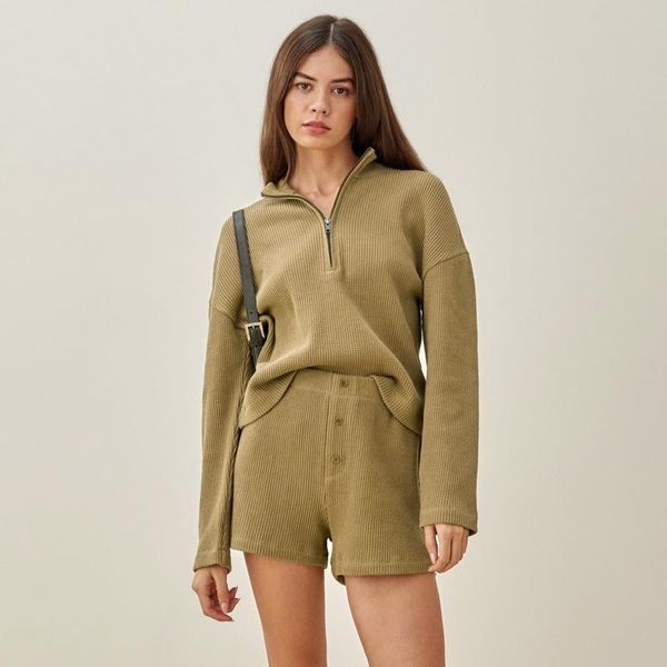 women half zip relaxed waffle sweatshirt & elastic waistband shorts co-ord set women's tracksuits, Gray
women half zip relaxed waffle sweatshirt & elastic waistband shorts co-ord set women's tracksuits, Gray