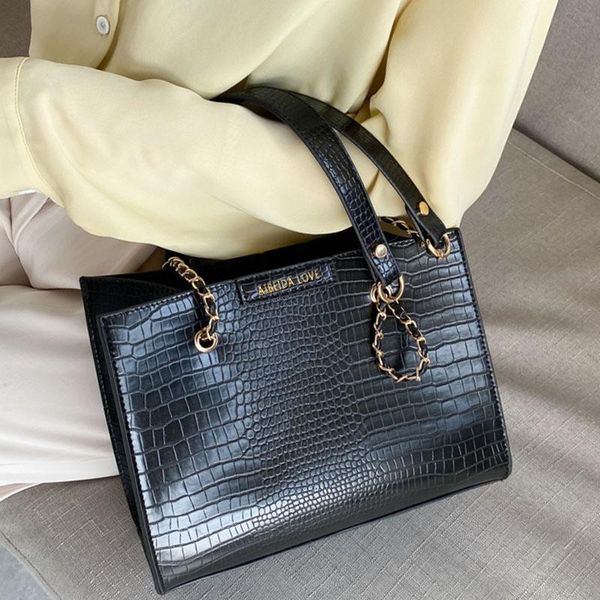 evening bags women bag 2 pc set leather totes for large square shoulder 2021 fashion chain crossbody packs
evening bags women bag 2 pc set leather totes for large square shoulder 2021 fashion chain crossbody packs