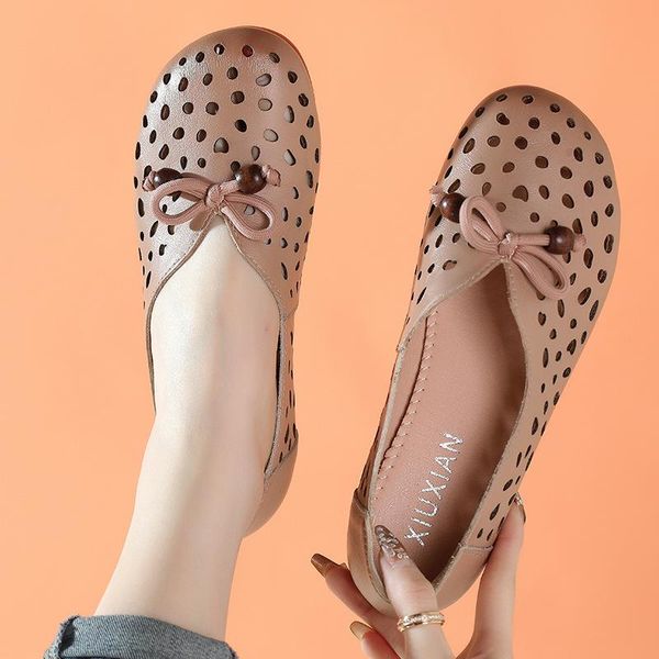 sandals summer ladies leather soft sole breathable casual flat an d slippers beach shoes, Black
sandals summer ladies leather soft sole breathable casual flat an d slippers beach shoes, Black