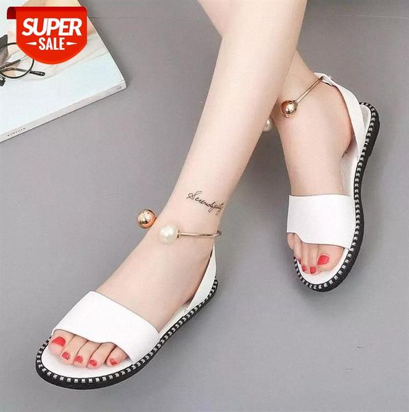 2020 summer black or white h ladies sandals luxury design flat shoes slippers women fashion #ch71
2020 summer black or white h ladies sandals luxury design flat shoes slippers women fashion #ch71