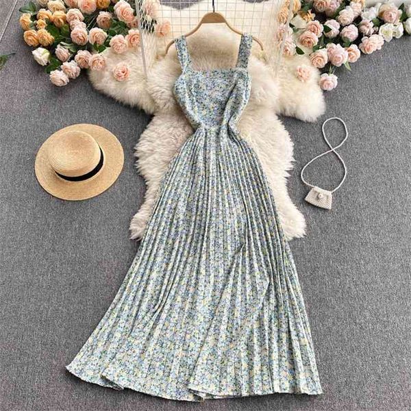 women fashion sweet floral print pleated dress summer sleeveless chiffon holiday korean clothes vestidos s763 210527, Black;gray
women fashion sweet floral print pleated dress summer sleeveless chiffon holiday korean clothes vestidos s763 210527, Black;gray