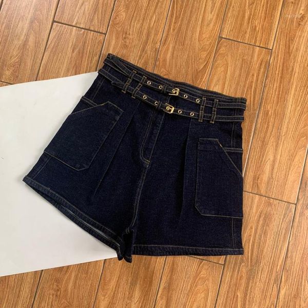 women's shorts 2021 summer 100% cotton denim with belt, White;black 
women's shorts 2021 summer 100% cotton denim with belt, White;black
