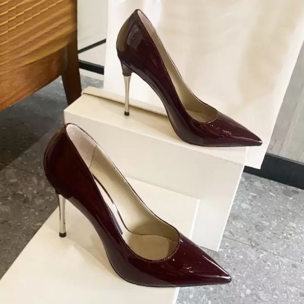 women dress shoes fashion high heeled boat shoes designer leather stiletto heel heels 100% cowhide pointed black patent ballroom bar shoe la
women dress shoes fashion high heeled boat shoes designer leather stiletto heel heels 100% cowhide pointed black patent ballroom bar shoe la