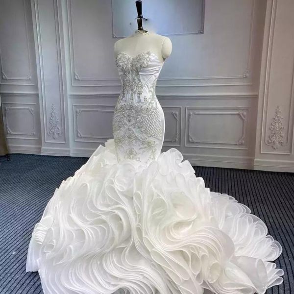 casual dresses luxury mermaid wedding gowns ruffle off shoulder vestido de noiva crystals beads train bridal dress lace up back gown, Black;gray
casual dresses luxury mermaid wedding gowns ruffle off shoulder vestido de noiva crystals beads train bridal dress lace up back gown, Black;gray