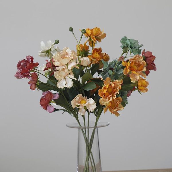american wedding flower the simple simulation artificial flowers fengju wild chrysanthemum silk round decorative & wreaths
american wedding flower the simple simulation artificial flowers fengju wild chrysanthemum silk round decorative & wreaths