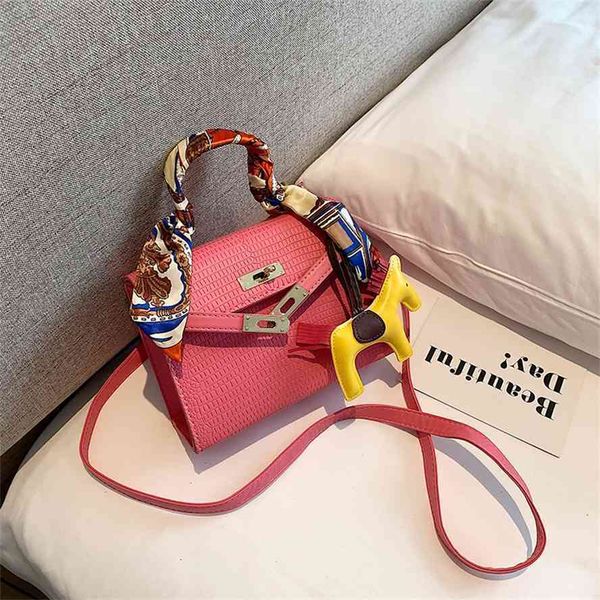 kelly mini portable 2021 net red new fashion high-end sense versatile women's messenger bag
kelly mini portable 2021 net red new fashion high-end sense versatile women's messenger bag