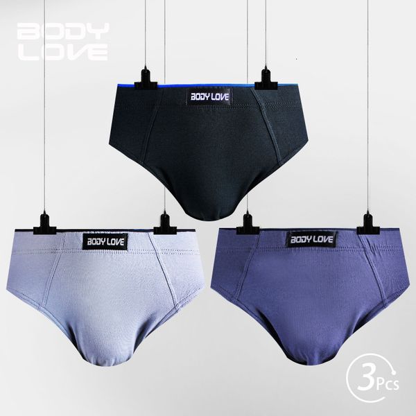 straight men's briefs elastic cotton band pure color sports box of three, Black;white 
straight men's briefs elastic cotton band pure color sports box of three, Black;white