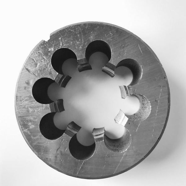 hand tools 1pc nps standard 1-1/2"-11.5 pipe threading dies lathe model engineer thread maker for water
hand tools 1pc nps standard 1-1/2"-11.5 pipe threading dies lathe model engineer thread maker for water