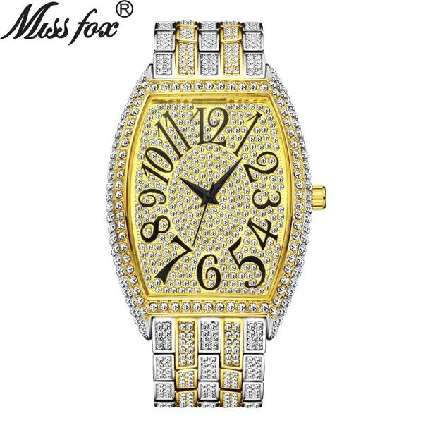 wristwatches men's luxury watch high fashion wine barrel type diamond casual temperament large dial quartz without packaging wa326, Slivery;brown
wristwatches men's luxury watch high fashion wine barrel type diamond casual temperament large dial quartz without packaging wa326, Slivery;brown