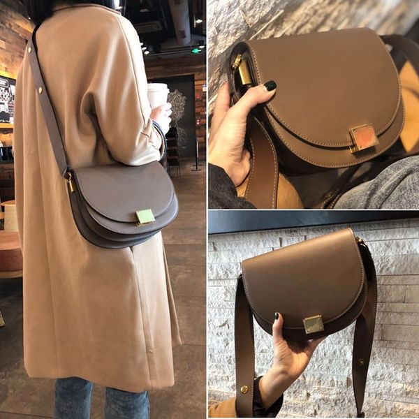 75% off luxury handbag cowhide women's 2021 new fashion horseshoe buckle oblique half round cowhide wide shoulder strap saddle bag c6gl
75% off luxury handbag cowhide women's 2021 new fashion horseshoe buckle oblique half round cowhide wide shoulder strap saddle bag c6gl