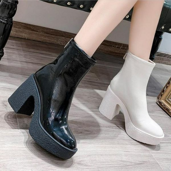 boots 2021 fashion women square high heel ankle round toe winter shoes woman warm comfort platform black zipper
boots 2021 fashion women square high heel ankle round toe winter shoes woman warm comfort platform black zipper