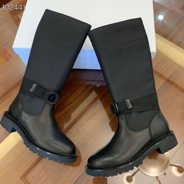 the latest boots autumn/winter electronic embroidery matching color letters logo round head middle boot for women size 35-42, Black
the latest boots autumn/winter electronic embroidery matching color letters logo round head middle boot for women size 35-42, Black