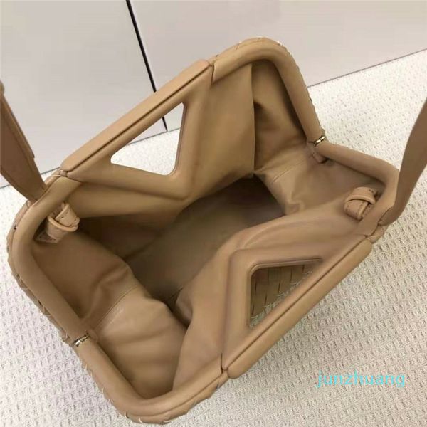 designer- inverted triangle shoulder bags weave handle handbags cross body leather clutch color summer fashion wallet purse
designer- inverted triangle shoulder bags weave handle handbags cross body leather clutch color summer fashion wallet purse