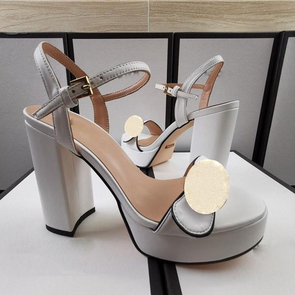 21 designers high heel sandals waterproof table leather fashion metal buckle, necessary for parties and banquetssize 34-42, Black
21 designers high heel sandals waterproof table leather fashion metal buckle, necessary for parties and banquetssize 34-42, Black