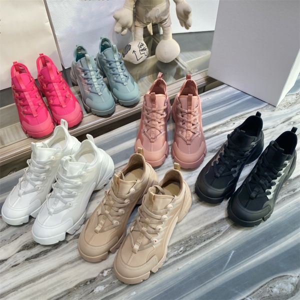 new women's shoes sports sneakers red black and white global gradient women's fashionable outdoor sports shoe
new women's shoes sports sneakers red black and white global gradient women's fashionable outdoor sports shoe