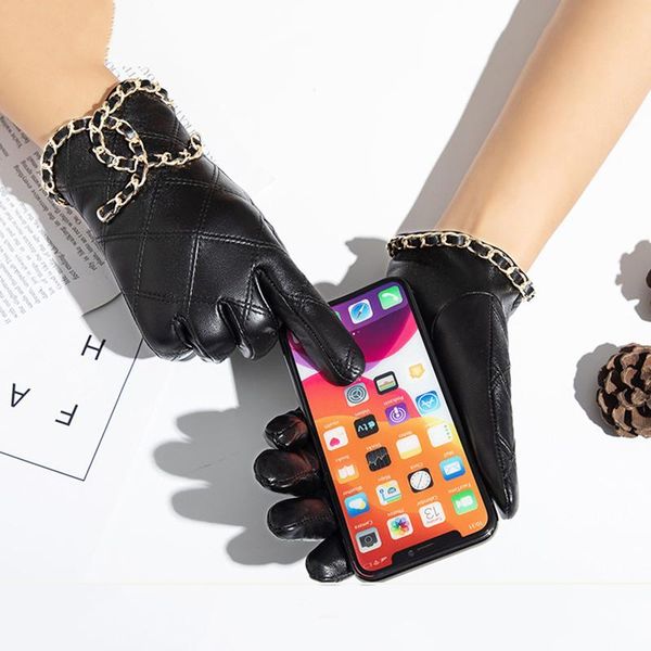 five fingers gloves retro women' real leather fashion metal chain touch screen high 100% quality sheep for woman black, Blue;gray
five fingers gloves retro women' real leather fashion metal chain touch screen high 100% quality sheep for woman black, Blue;gray