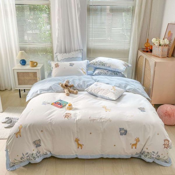 small fresh cotton washed sheet four piece set girl heart cartoon embroidery pure quilt cover soft bedding
small fresh cotton washed sheet four piece set girl heart cartoon embroidery pure quilt cover soft bedding