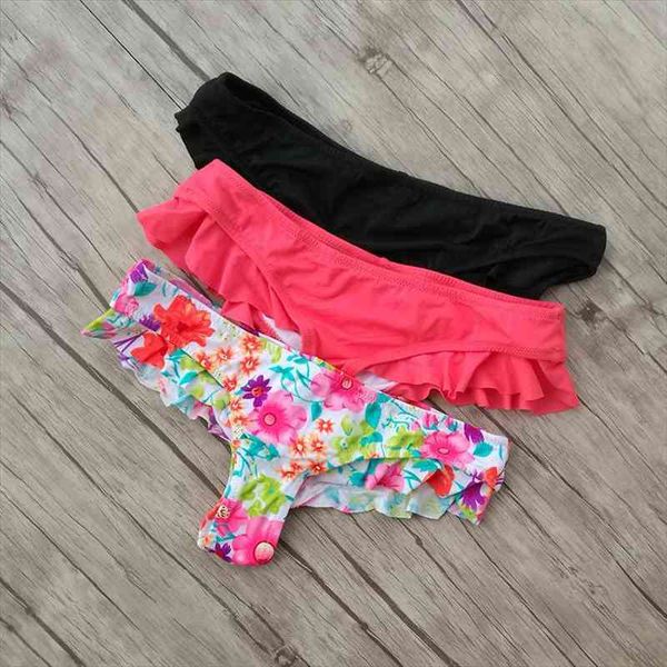 cheeky bikini bottom swimming red black floral thong trunks swimwear womens brazilian swimwear womens swim bottoms, White;black
cheeky bikini bottom swimming red black floral thong trunks swimwear womens brazilian swimwear womens swim bottoms, White;black