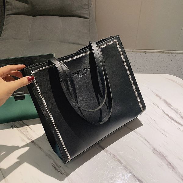 shopping autumn and winter womens large bags 2021 new fashion large capacity totes korean fashion all-match postman large shoulder bag
shopping autumn and winter womens large bags 2021 new fashion large capacity totes korean fashion all-match postman large shoulder bag