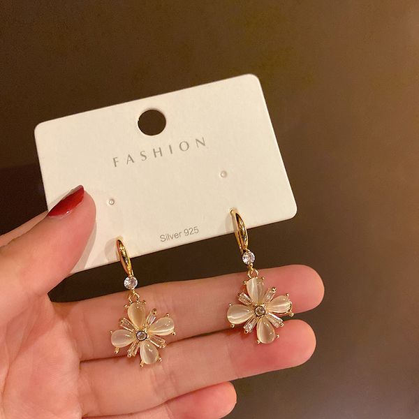 cat's eye zircon petal earhook designer east gate versatile earrings fashion net red the same style fashion earrings for women, Silver
cat's eye zircon petal earhook designer east gate versatile earrings fashion net red the same style fashion earrings for women, Silver