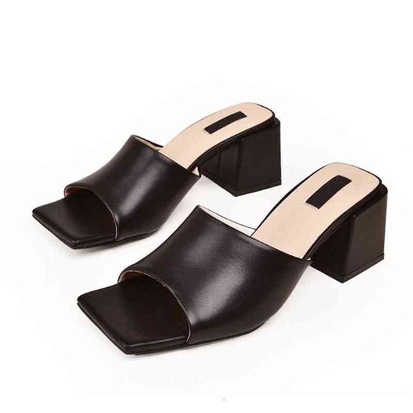 fashion sandals women mid-heel real leather high heels transparent pvc crystal square toe slipper with high 6cm,9cm, Black
fashion sandals women mid-heel real leather high heels transparent pvc crystal square toe slipper with high 6cm,9cm, Black