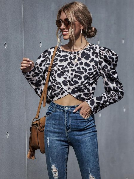 women's t-shirt women 2021 spring puff sleeve round neck long black and white contrast casual top
women's t-shirt women 2021 spring puff sleeve round neck long black and white contrast casual top