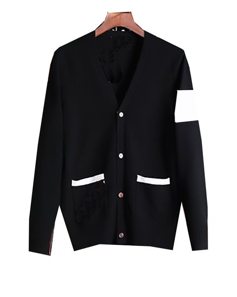 designer brand men's jackets knitted material is mainly college style. the upper body soft and comfortable to meet daily commute., Black;brown
designer brand men's jackets knitted material is mainly college style. the upper body soft and comfortable to meet daily commute., Black;brown